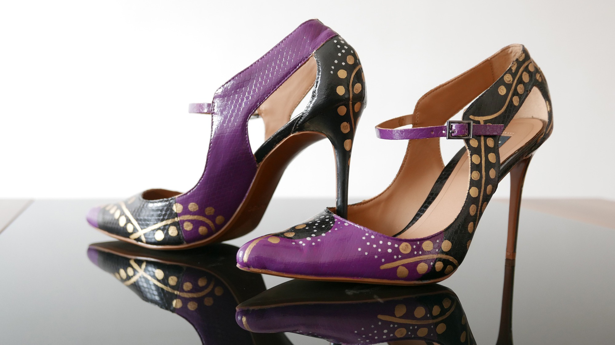 WATER SERPENTS INSPIRED SHOES