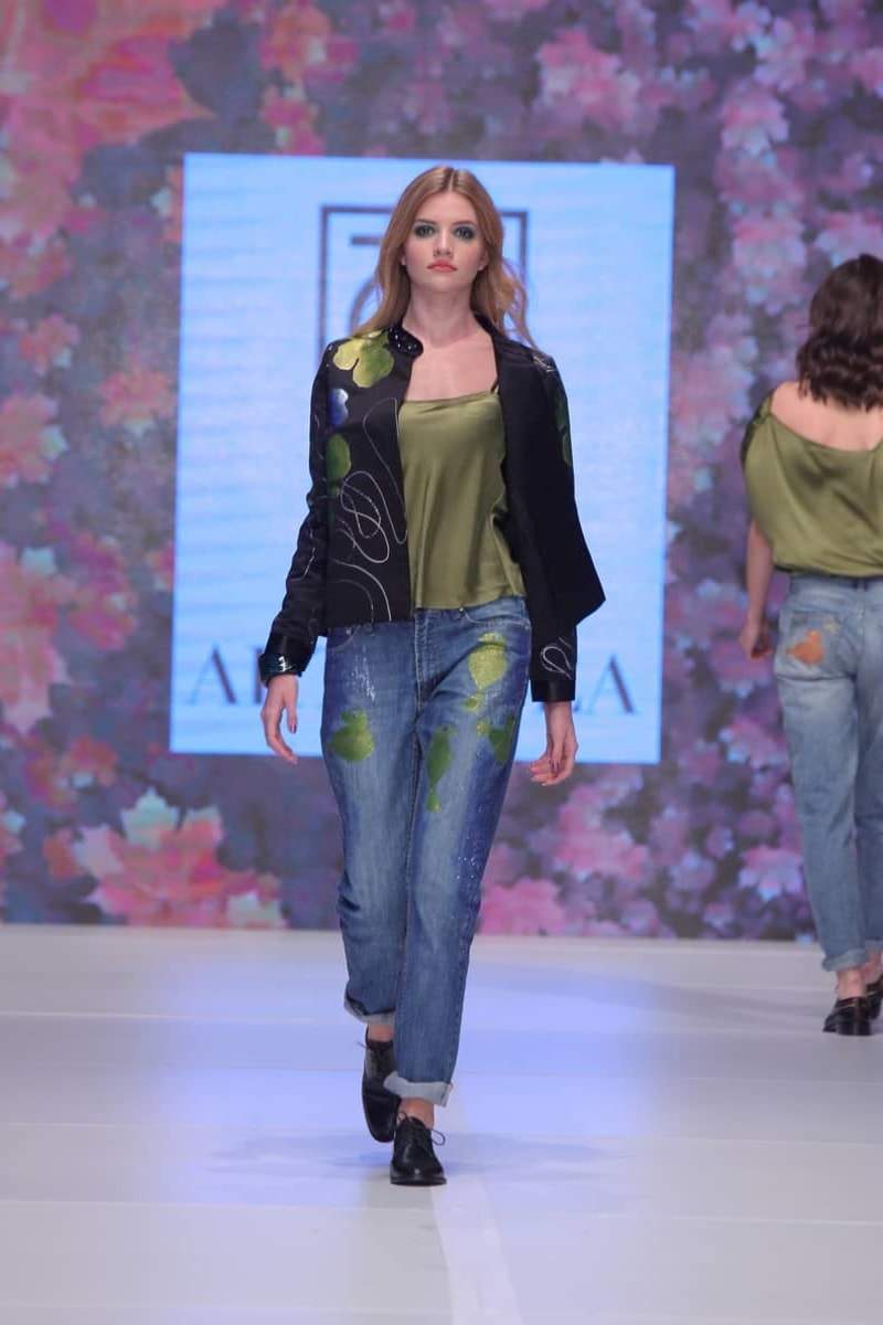 10.jpg - Autumn / Winter 2018/2019