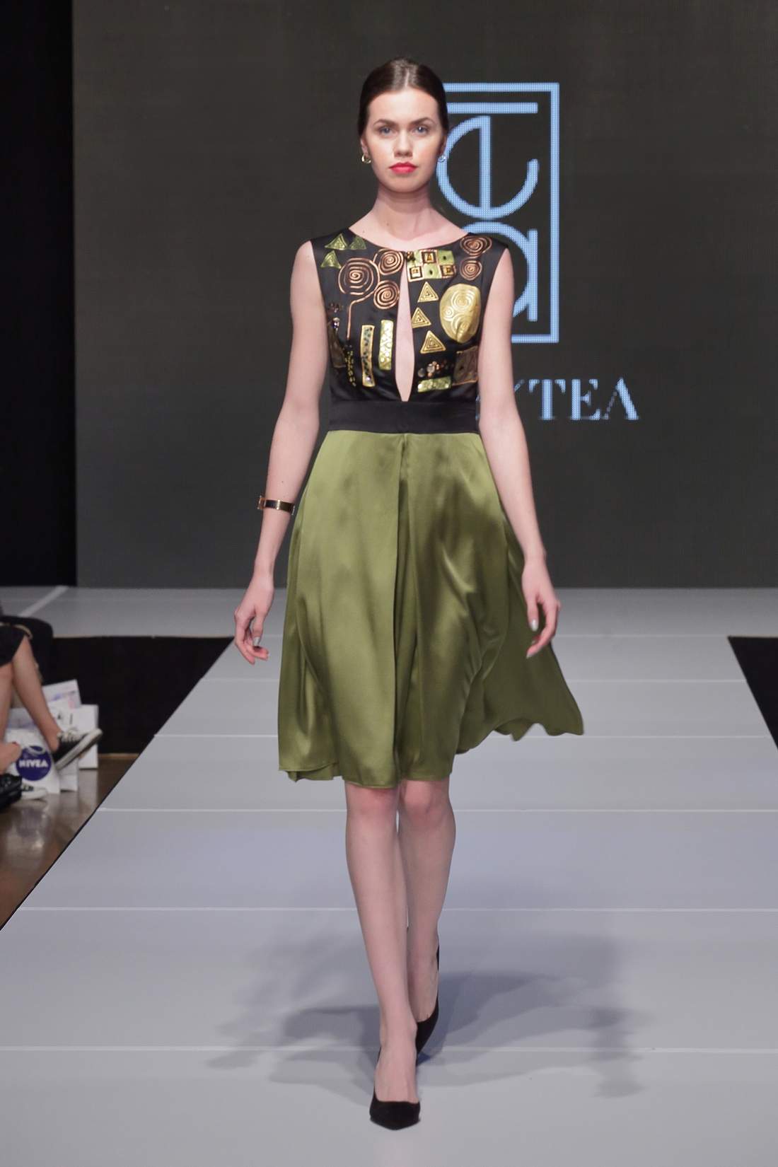 img_0237a.jpg - FASHION SHOW COLLECTION AUTUMN/WINTER 2016/2017